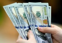 Tỷ giá USD hôm nay (11-4): Đồng USD lao dốc